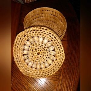 Vintage Wicker & Shells Box With Lid